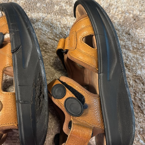 🍍 MBT Kisumu Women's Toning Rocker Brown Leather Sandals , US 7🍍 - Picture 5 of 6